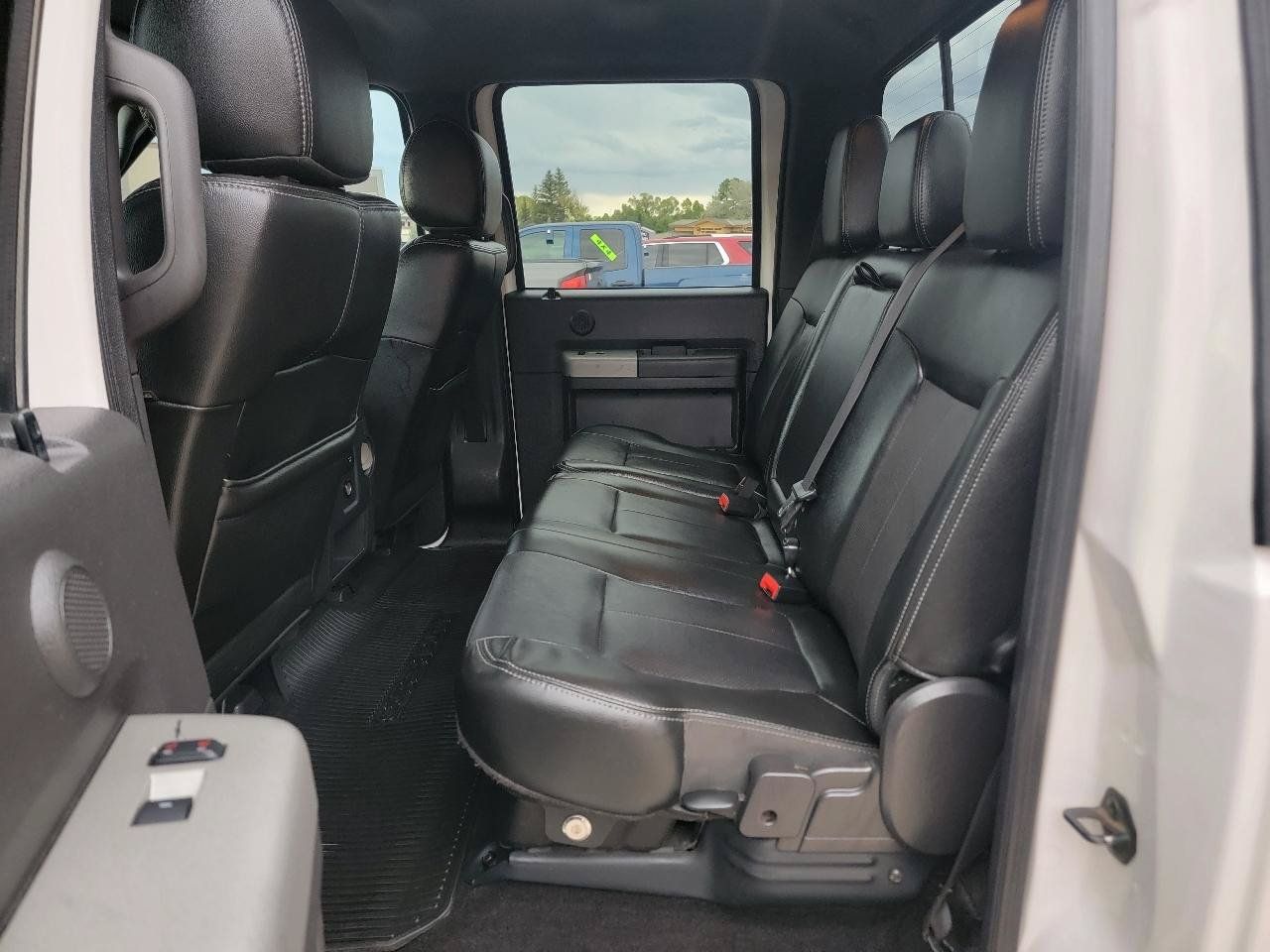 Used 2015 Ford F250 Lariat w/ Chrome Package AWD/4WD image 18