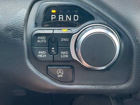 Used 2025 RAM 1500 Big Horn AWD/4WD image 27
