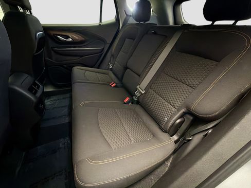 Used 2021 GMC Terrain SLE w/ Elevation Edition image 13