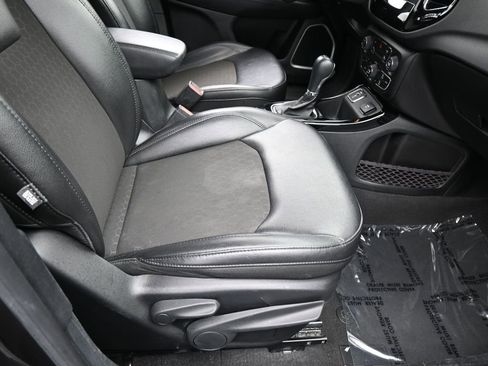 Used 2021 Jeep Compass Latitude image 37