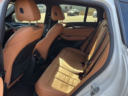 Used 2021 BMW X4 xDrive30i w/ M Sport Package image 7