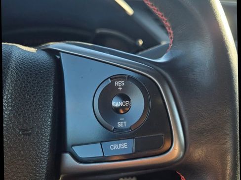 Used 2018 Honda Civic Si image 22