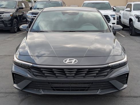 Certified 2024 Hyundai Elantra SEL FWD image 11