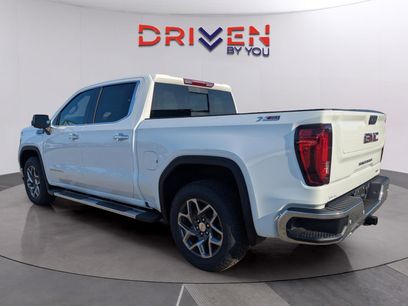 New 2026 GMC Sierra 1500 SLT w/ SLT Premium Plus Package