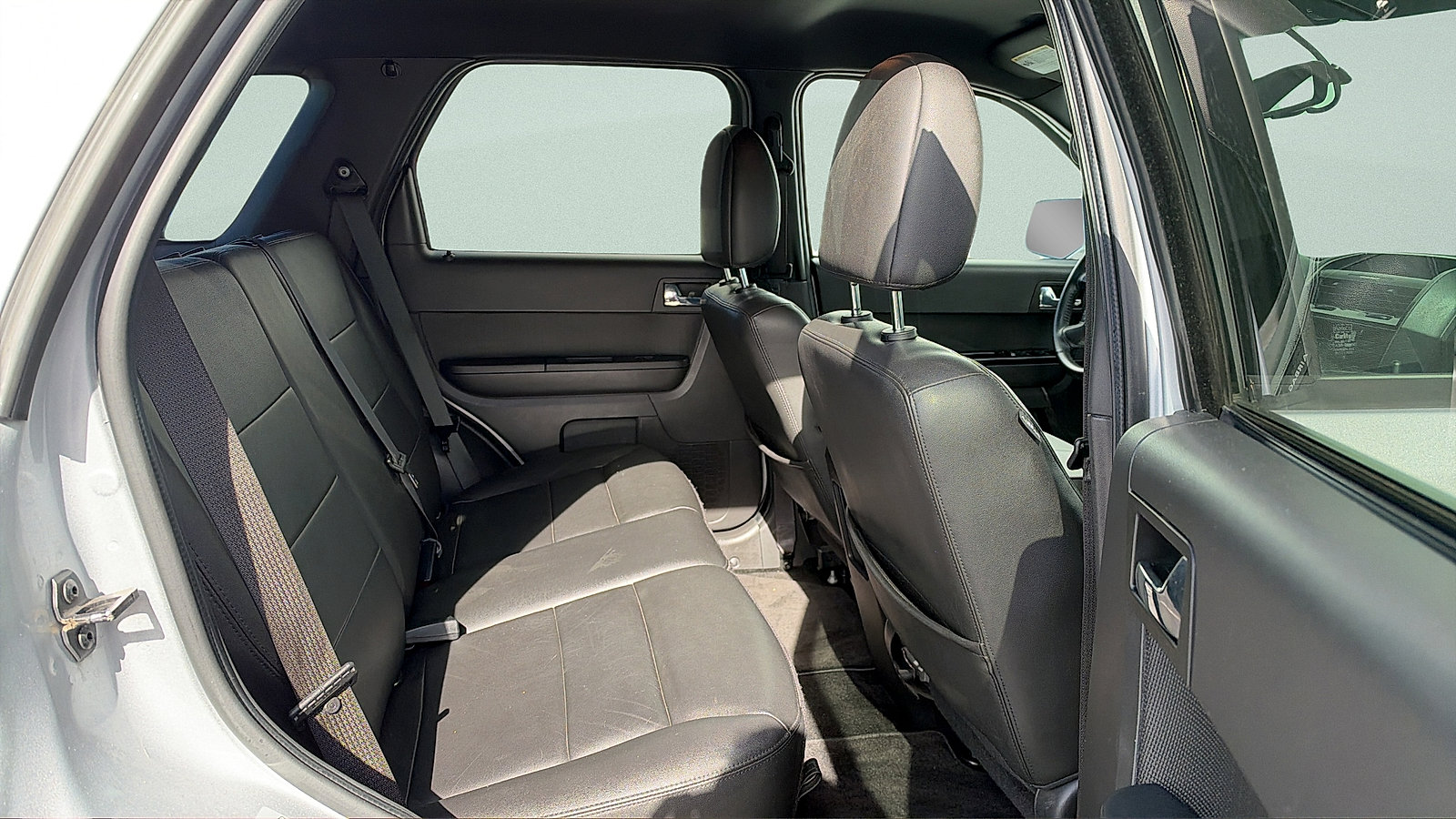 Used 2011 Ford Escape Limited AWD/4WD image 23
