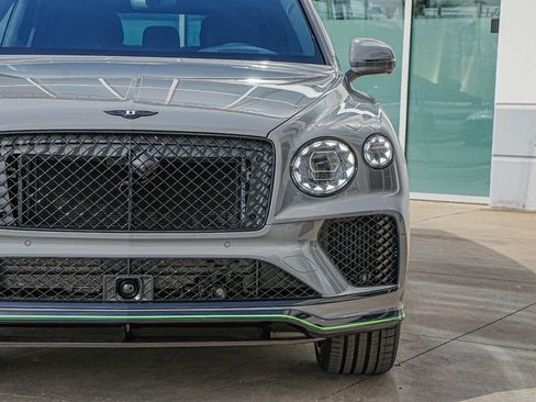 New 2026 Bentley Bentayga Speed AWD/4WD image 8