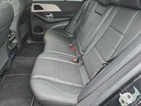 Used 2024 Mercedes-Benz GLE 350 4MATIC image 19