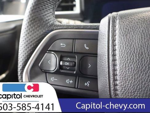 Used 2024 Toyota Tacoma Limited w/ Limited Package (LT) AWD/4WD image 20