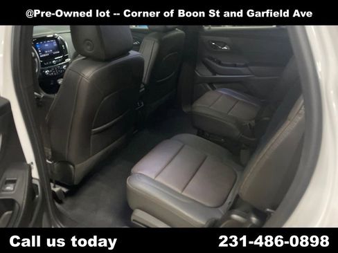 Used 2023 Chevrolet Traverse High Country AWD/4WD image 26