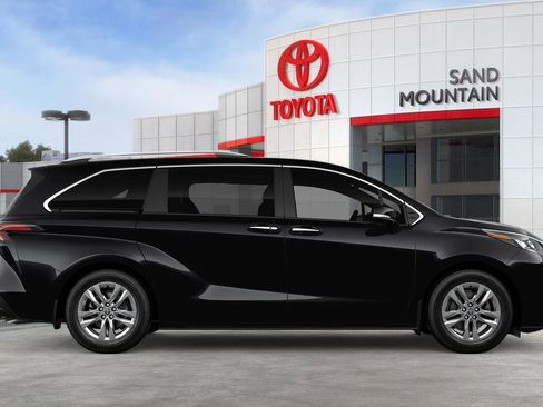 New 2026 Toyota Sienna Limited image 30