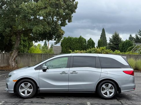 Used 2019 Honda Odyssey EX-L image 2