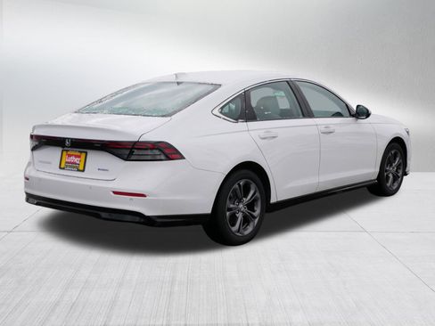 Certified 2025 Honda Accord EX-L image 7