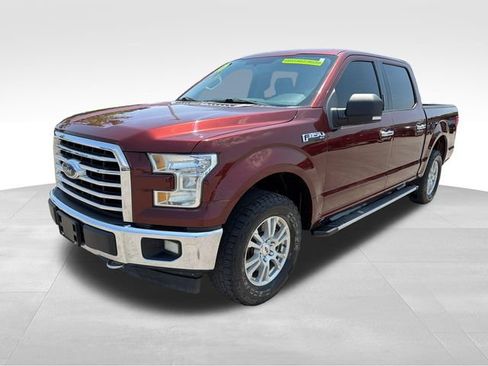 Used 2017 Ford F150 XLT w/ Equipment Group 302A Luxury AWD/4WD image 3