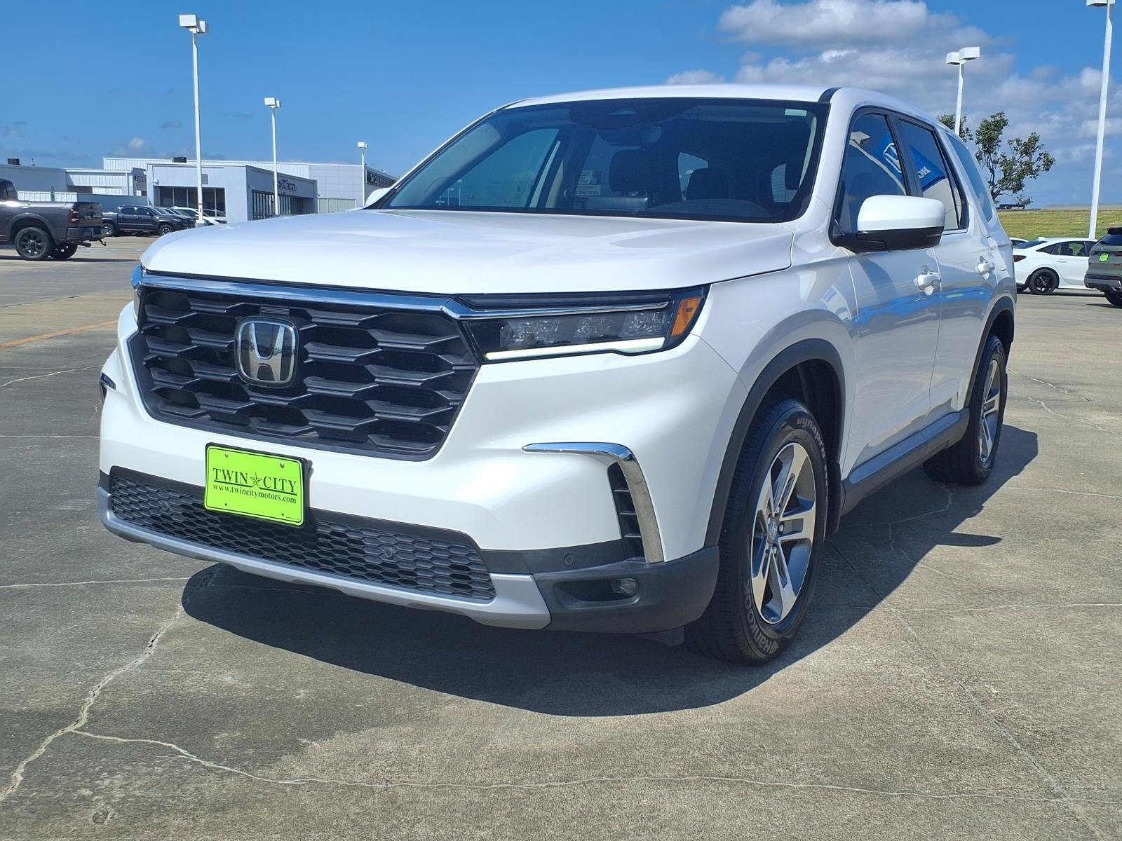 Certified 2024 Honda Pilot EX-L image 3