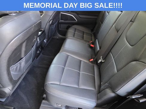 Used 2022 Kia Telluride EX AWD/4WD image 11