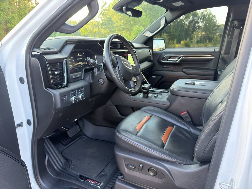 Used 2024 GMC Sierra 1500 AT4 w/ Technology Package AWD/4WD image 20