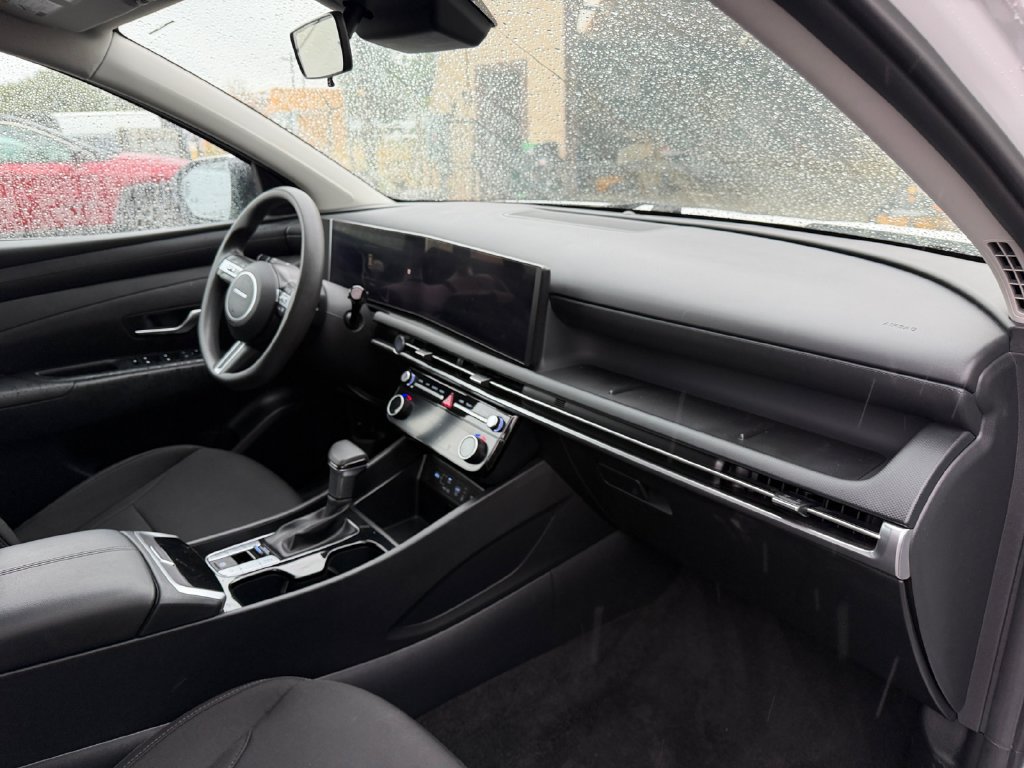 Used 2025 Hyundai Tucson SEL AWD/4WD image 16