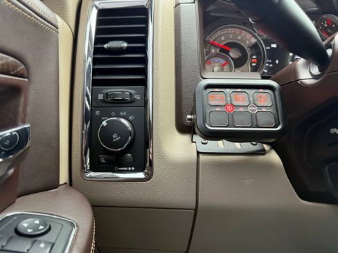 Used 2014 RAM 2500 Longhorn w/ Convenience Group image 23