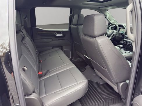 New 2026 Chevrolet Silverado 1500 LTZ w/ LTZ Premium Package image 10