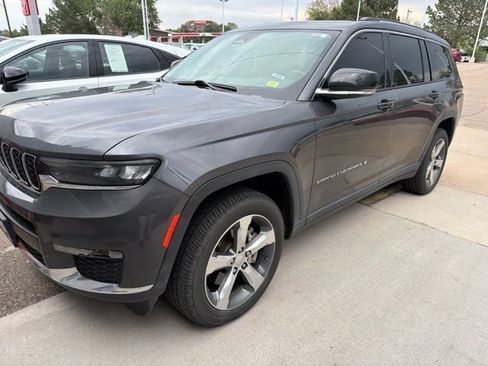 Used 2021 Jeep Grand Cherokee L Limited w/ Trailer Tow Group (B) AWD/4WD image 3
