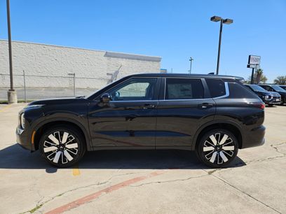 New 2026 Mitsubishi Outlander SE