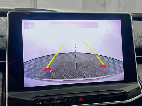 Used 2022 Jeep Compass Latitude image 22