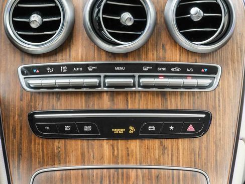 Certified 2022 Mercedes-Benz GLC 300 GLC 300 image 15