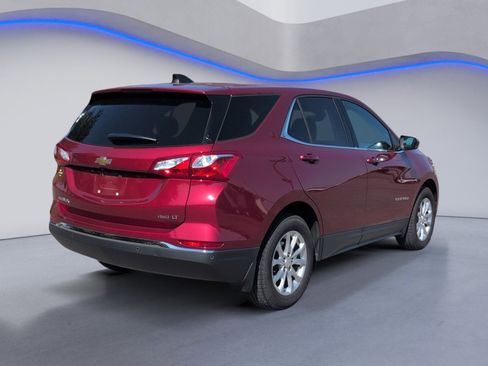 Used 2020 Chevrolet Equinox LT image 3