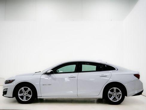 Used 2023 Chevrolet Malibu LT w/ Driver Confidence Package FWD image 5