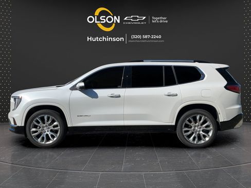 Used 2025 GMC Acadia Denali w/ Super Cruise Package AWD/4WD image 10