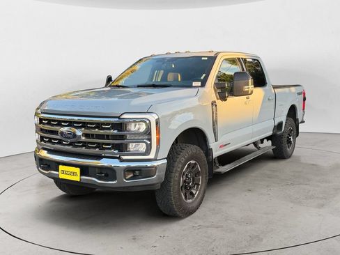 Used 2025 Ford F350 Lariat w/ Tremor Off-Road Package AWD/4WD image 1