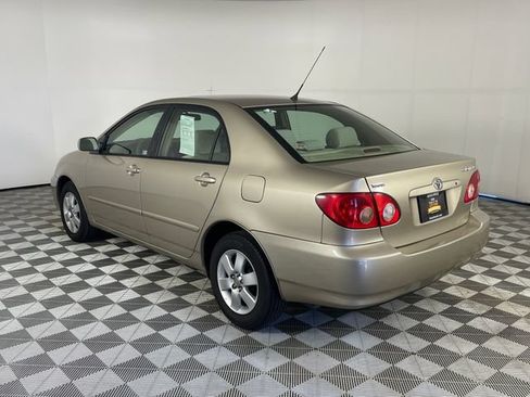 Used 2007 Toyota Corolla FWD image 14