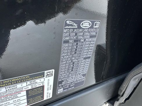 New 2026 Land Rover Range Rover Long Wheelbase SE AWD/4WD image 22