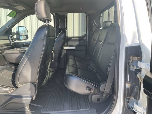 Used 2021 Ford F350 Lariat w/ Chrome Package AWD/4WD image 17