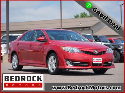 Used 2014 Toyota Camry SE