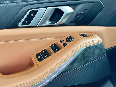 Certified 2024 BMW X5 sDrive40i image 18