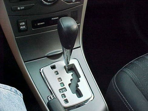 Used 2013 Toyota Corolla S w/ Premium Pkg FWD image 25
