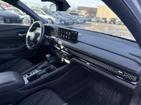 Certified 2023 Honda Accord Sport image 13