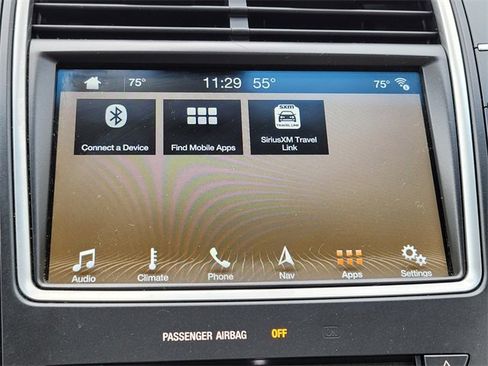 Used 2016 Lincoln MKX Reserve w/ Technology Package image 20