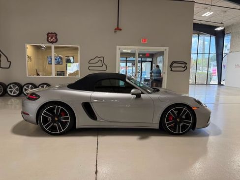Used 2023 Porsche 718 Boxster GTS RWD image 69