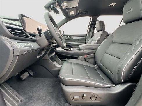 New 2026 Buick Enclave Sport Touring w/ Power Package image 15