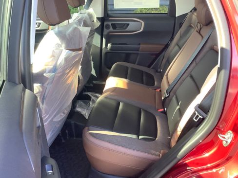 New 2025 Ford Bronco Sport Outer Banks w/ Sasquatch Outer Banks Package AWD/4WD image 17