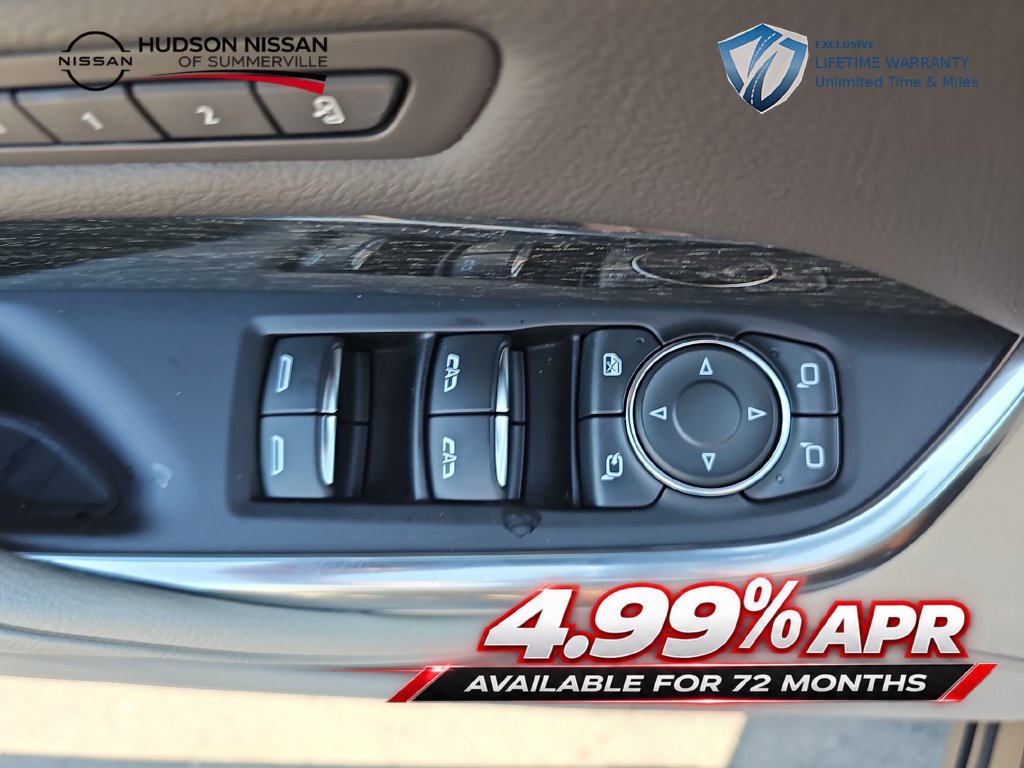 Used 2023 Cadillac XT4 Premium Luxury w/ Technology Package FWD image 28