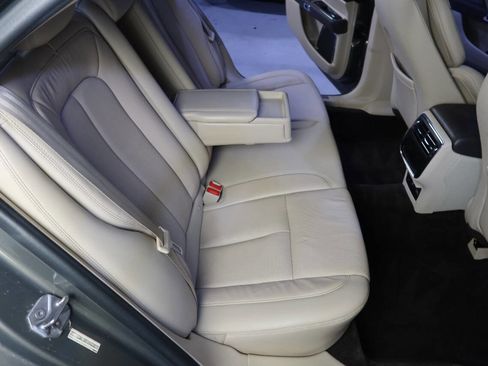 Used 2017 Lincoln Continental Select w/ Technology Package image 15