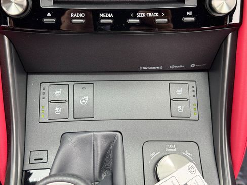 Used 2025 Lexus IS 350 F Sport w/ Accessory Package 2 image 31