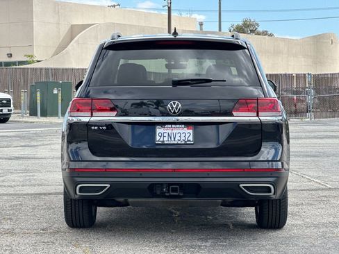 Used 2023 Volkswagen Atlas SE w/ Panoramic Sunroof Package FWD image 4