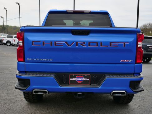 Used 2025 Chevrolet Silverado 1500 RST AWD/4WD image 24