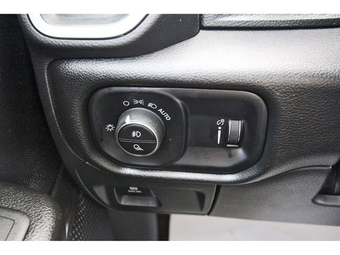 Used 2023 RAM 1500 Lone Star RWD image 19