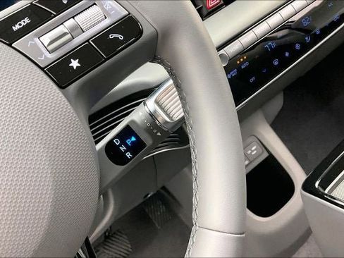 New 2026 Hyundai Ioniq 5 SE image 9