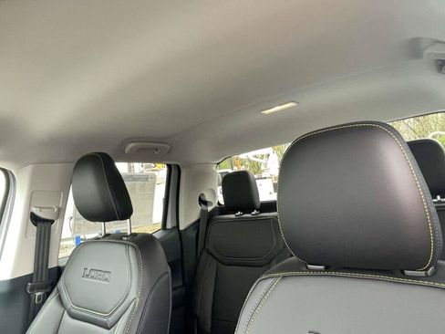 New 2026 Ford Maverick Lobo AWD/4WD image 5